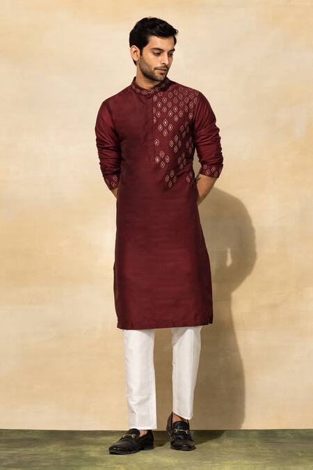 Diyarajvvir  Maroon , Satin Embroidery Bundi And Kurta Set