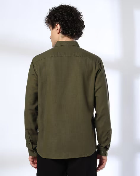 DNMX Men Checked Regular Fit Shirt with Patch Pocket