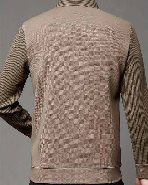 NEONOMAD Men Regular Fit V-Neck T-Shirt