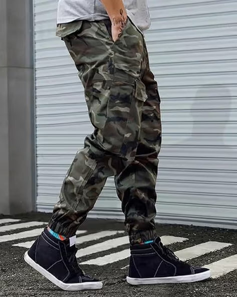 ALPHA TRIBE Men Camouflage Print Relaxed Fit Cargo Pants