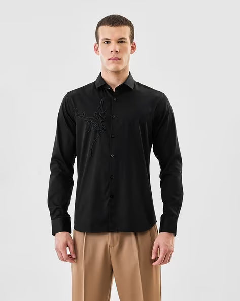 SNITCH Men Slim Fit Shirt