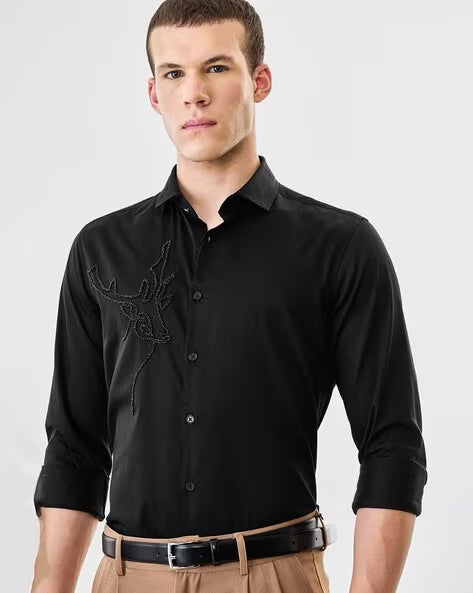 SNITCH Men Slim Fit Shirt